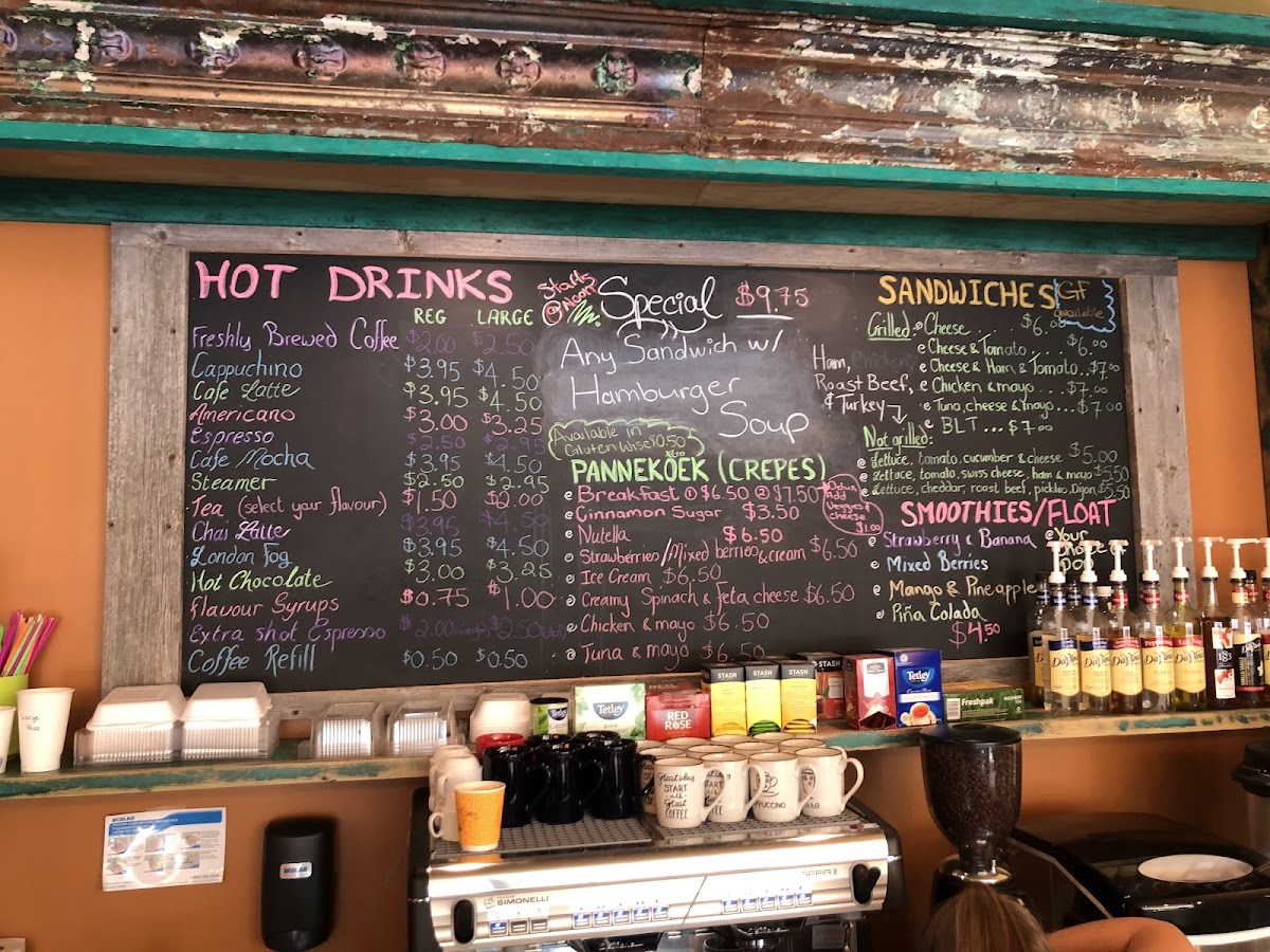 The Cherry on Top Bakery and Koffie Shop - 2