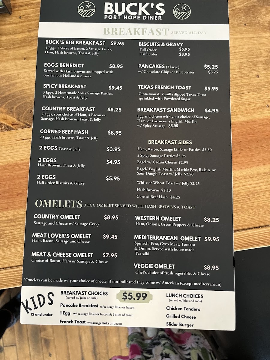 Buck's Port Hope Diner - 4