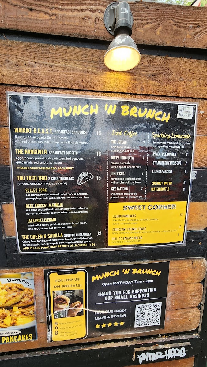 Munch 'N Brunch Food Truck - 6