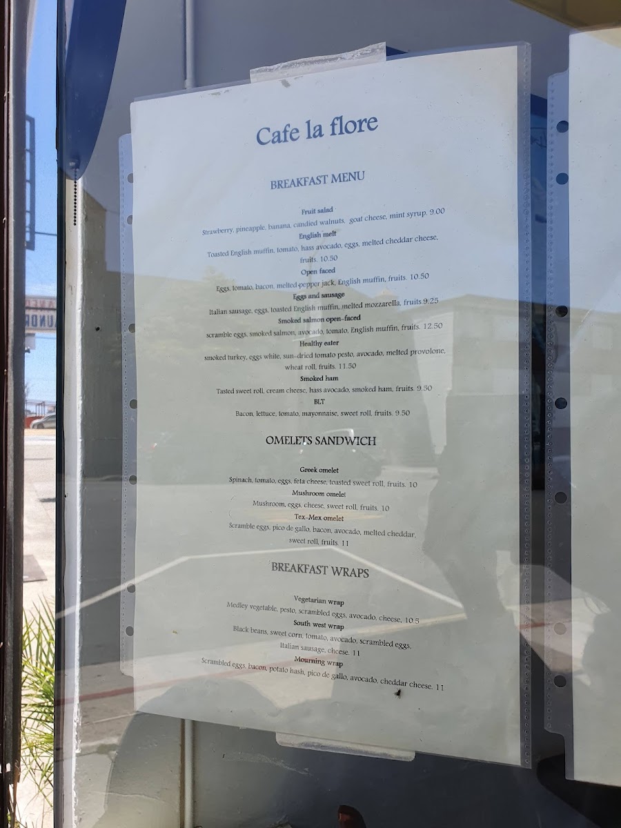 Cafe La Flore Irving - 3