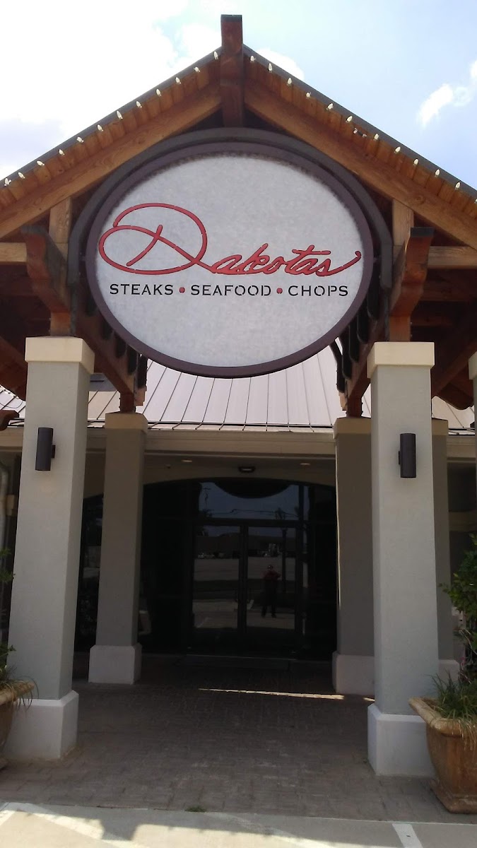 Dakotas Steaks - Seafood - Chops