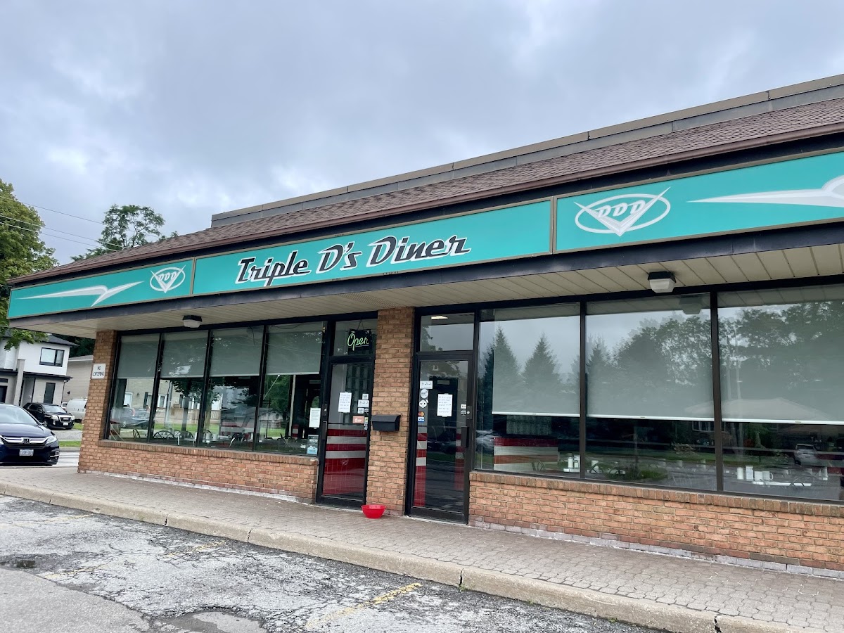 Triple D's Diner( La Paisana Restaurante)