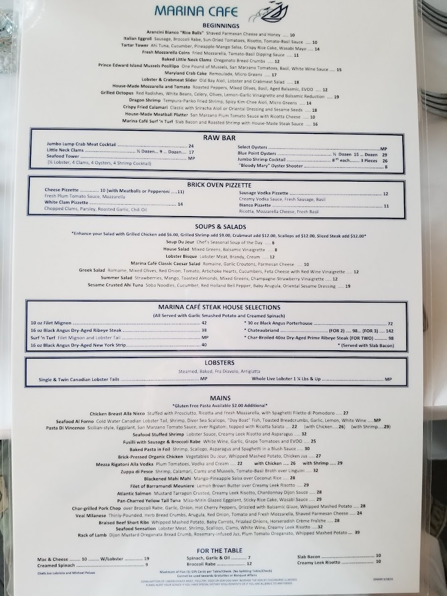 Marina Cafe Restaurant & Tiki Bar - 4