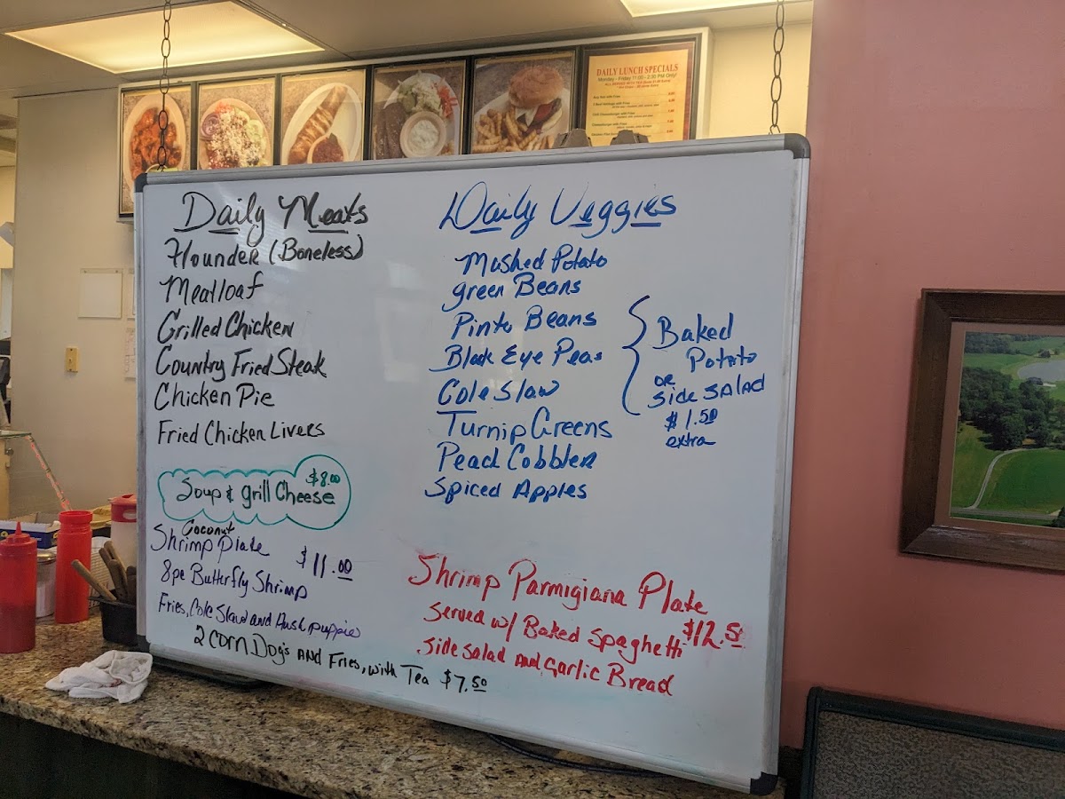 Silo's Family Restaurant - 3