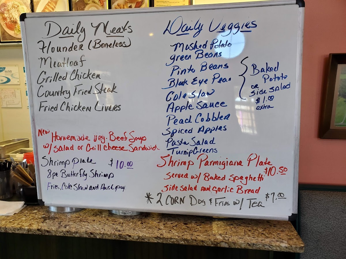 Silo's Family Restaurant - 5