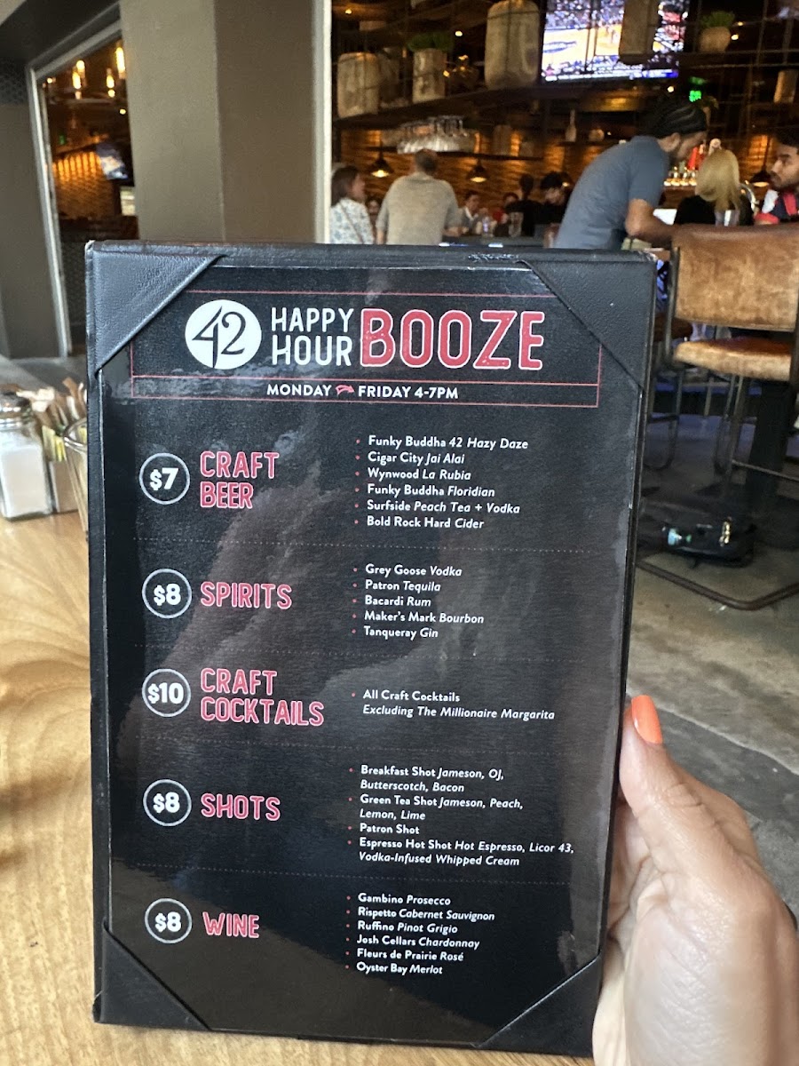 Tap 42 Craft Kitchen & Bar - Coral Gables - 6