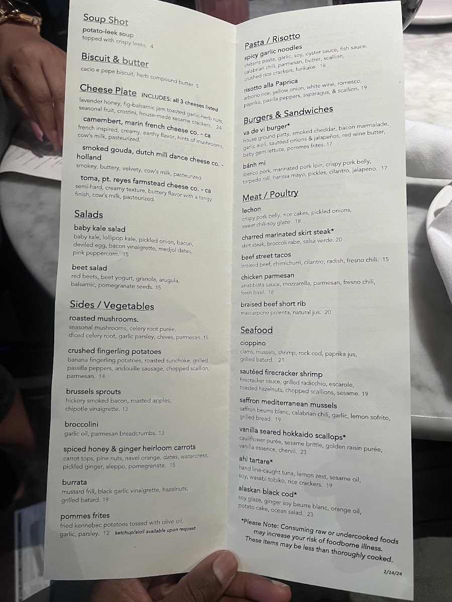 Va de Vi Bistro & Wine Bar - 6