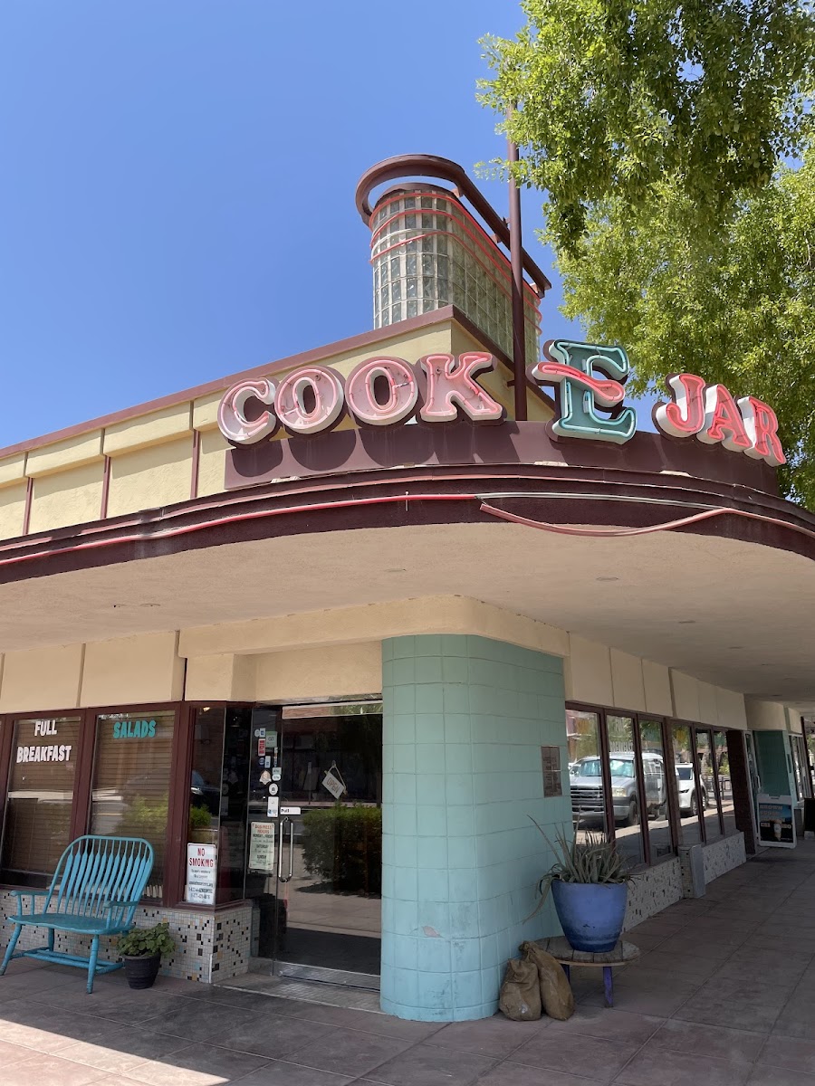 Cook E Jar Bakery & Cafe