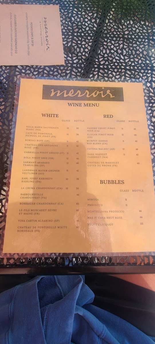 Merroir Tasting Room - 6