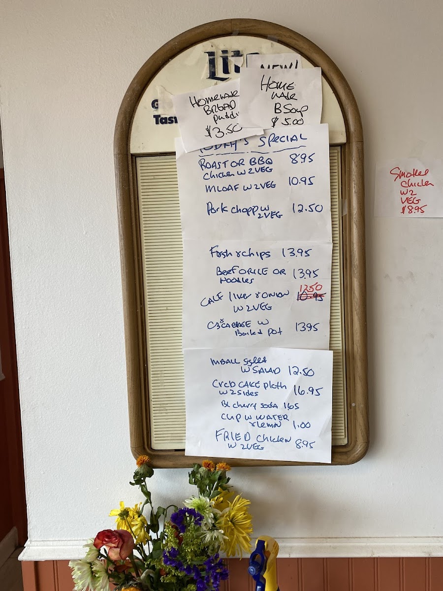 Deli City Restaurant - 3