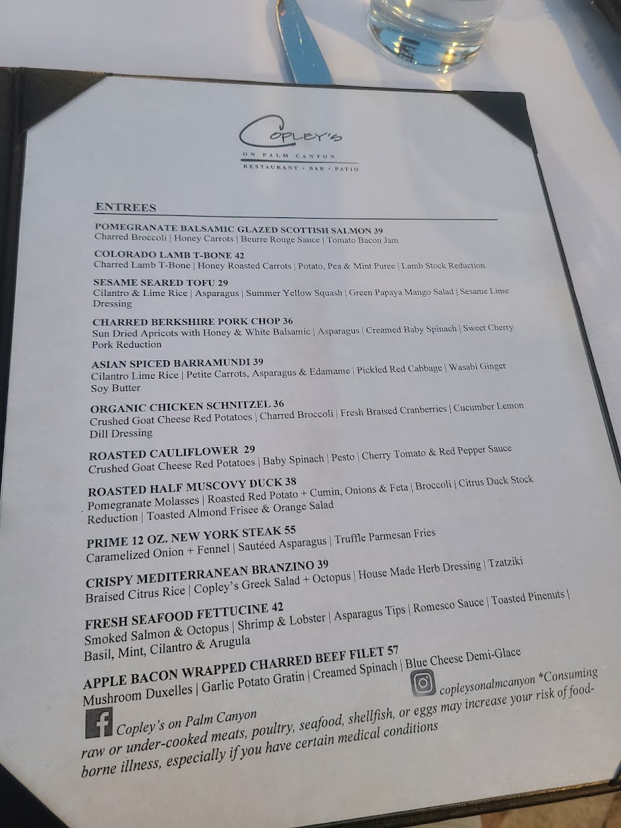 Copley's on Palm Canyon - 2