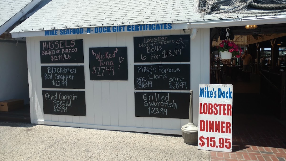 Mike's Seafood - 10