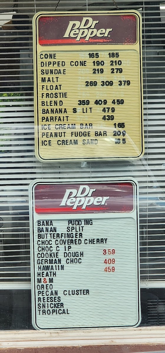 Fred's Corner Grille - 1