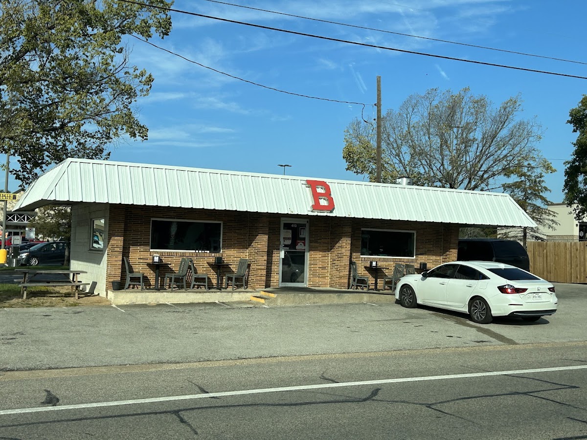 The B Birria & Burgers