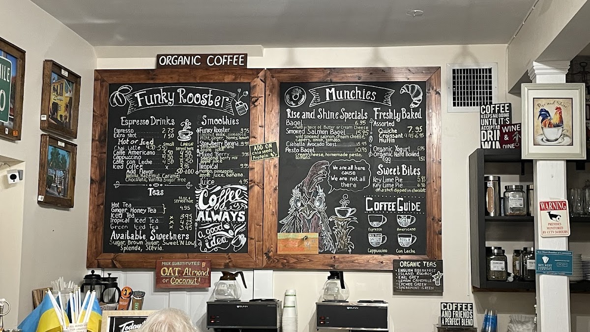 Funky Rooster Coffee House & Wine Bar - 3