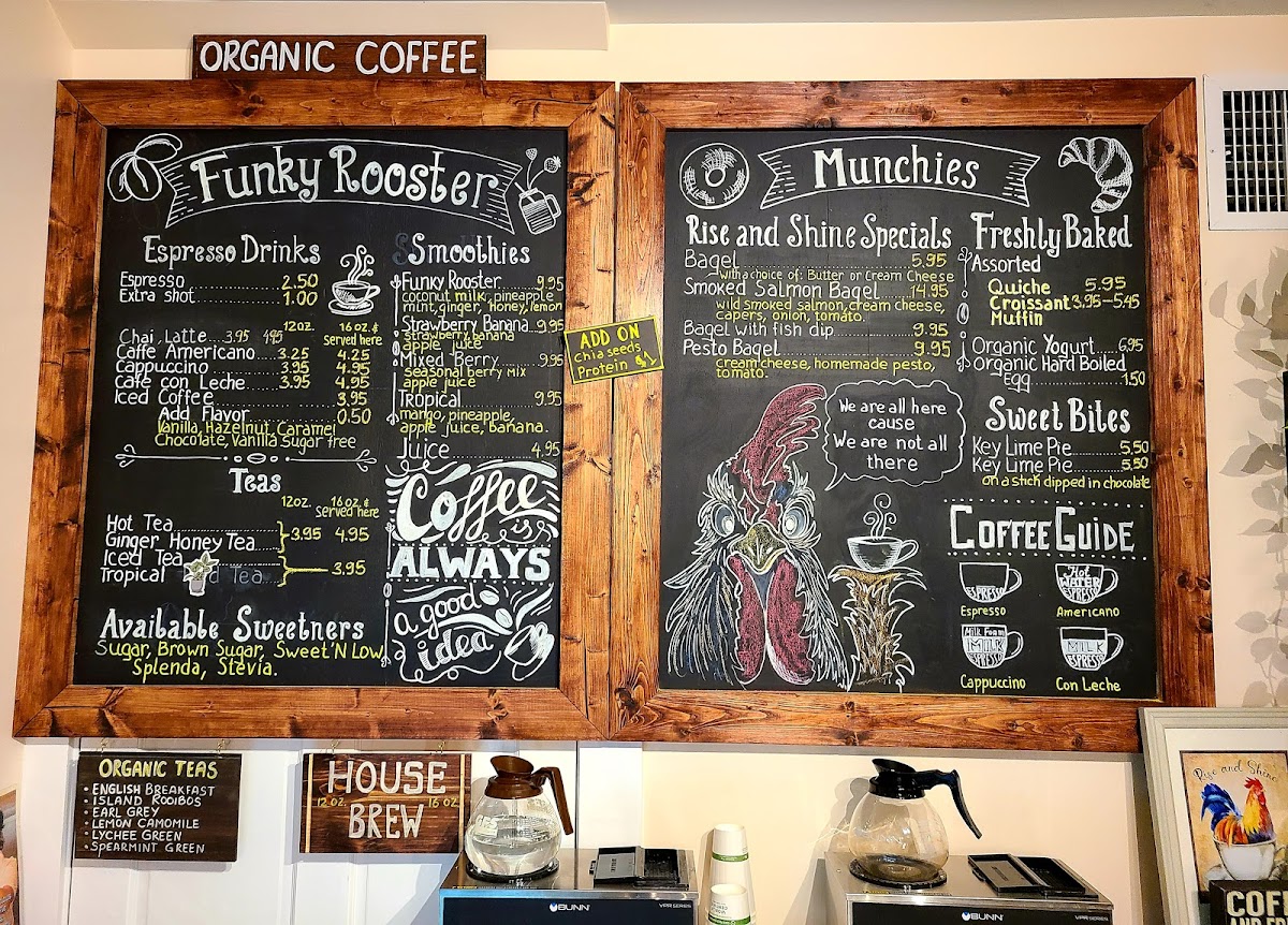 Funky Rooster Coffee House & Wine Bar - 4