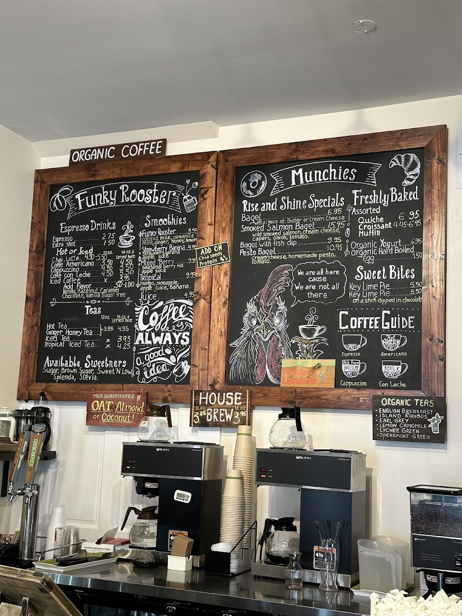 Funky Rooster Coffee House & Wine Bar - 6