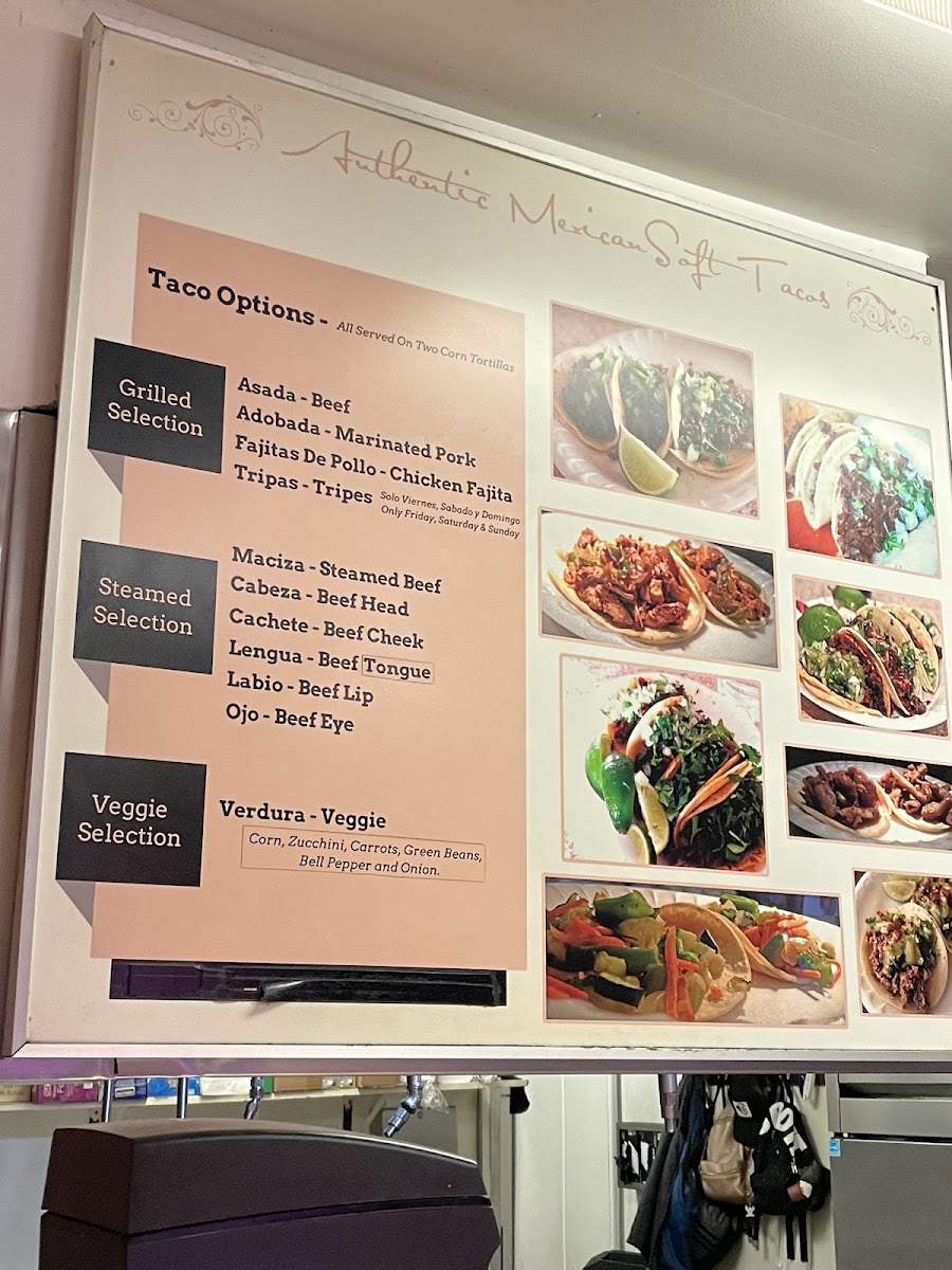 Lilly's Taqueria - 4