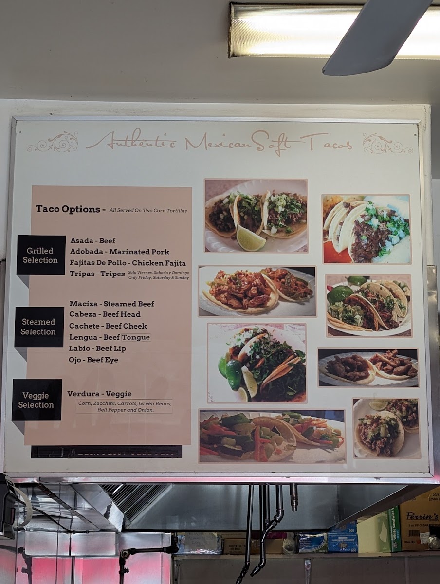 Lilly's Taqueria - 5