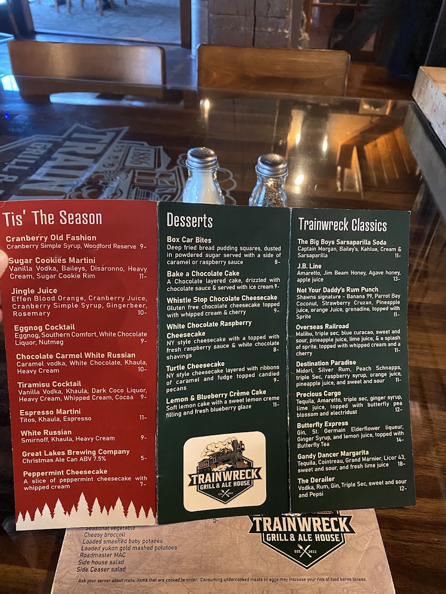 Trainwreck Grill & Ale House - 6