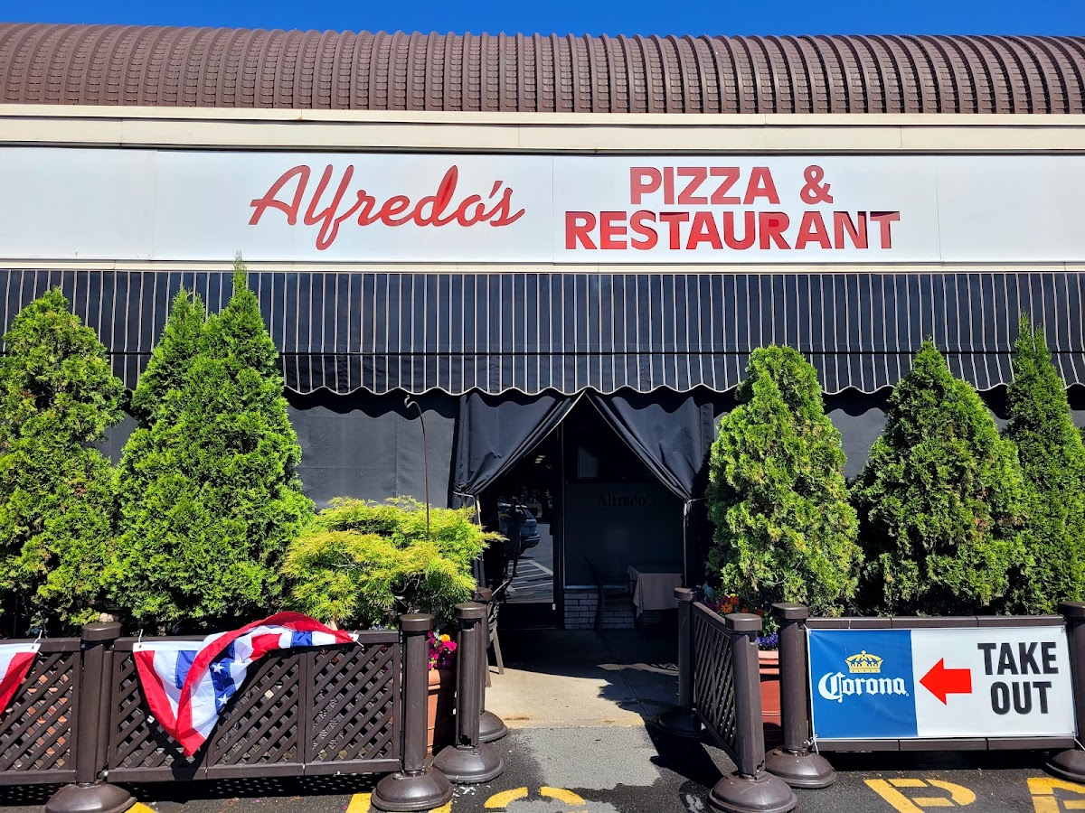 Alfredo’s Pizza