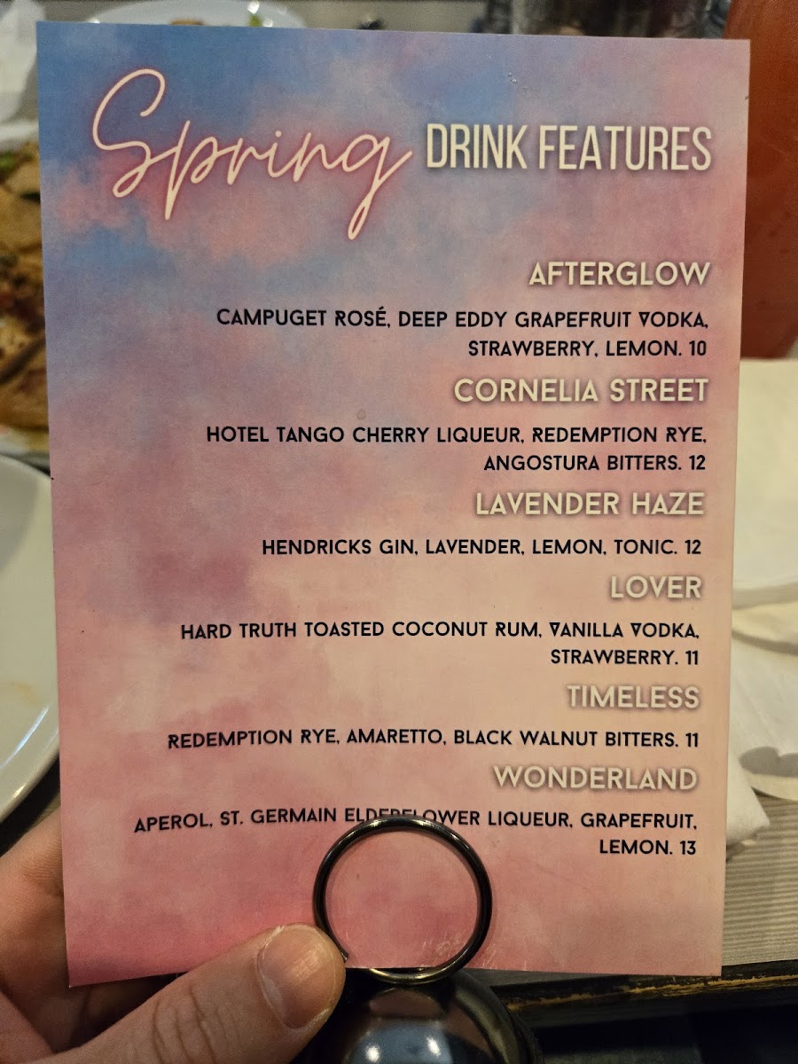 Arni's Restaurant - Greenwood - 3