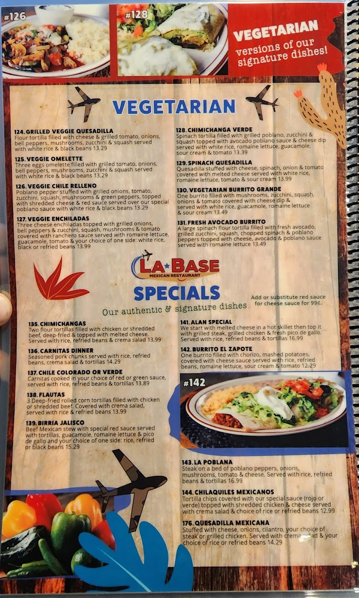 La Base Mexican Restaurant - 10