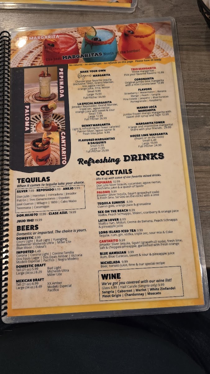 La Base Mexican Restaurant - 3