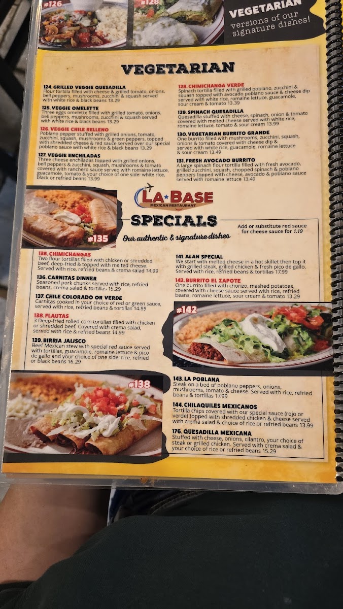 La Base Mexican Restaurant - 7