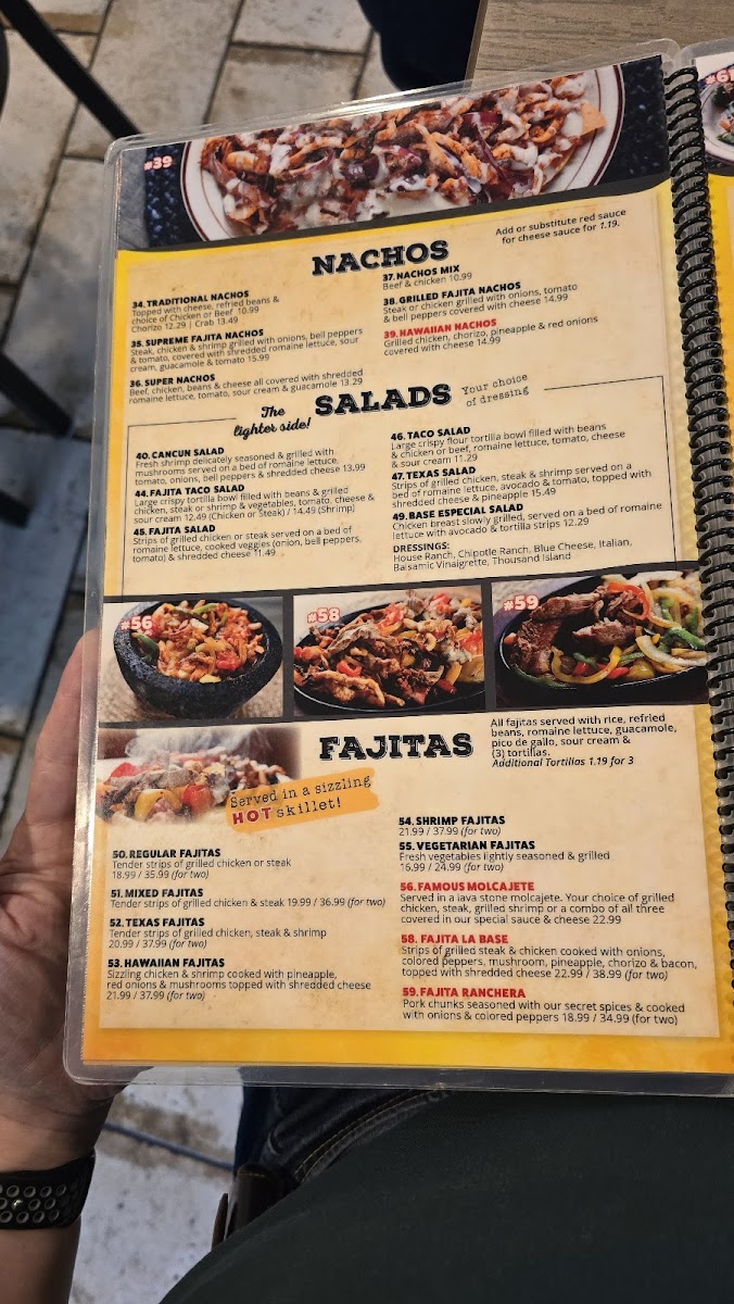 La Base Mexican Restaurant - 8