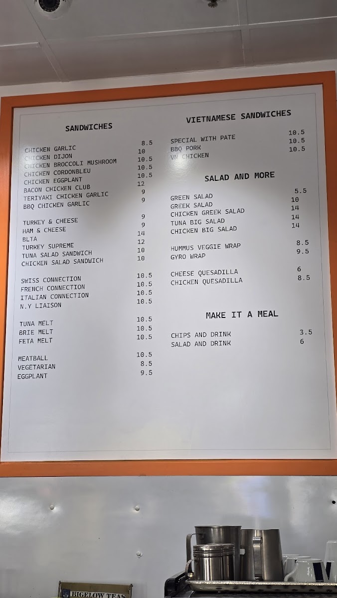 Le Diplomate Bakery Cafe - 5