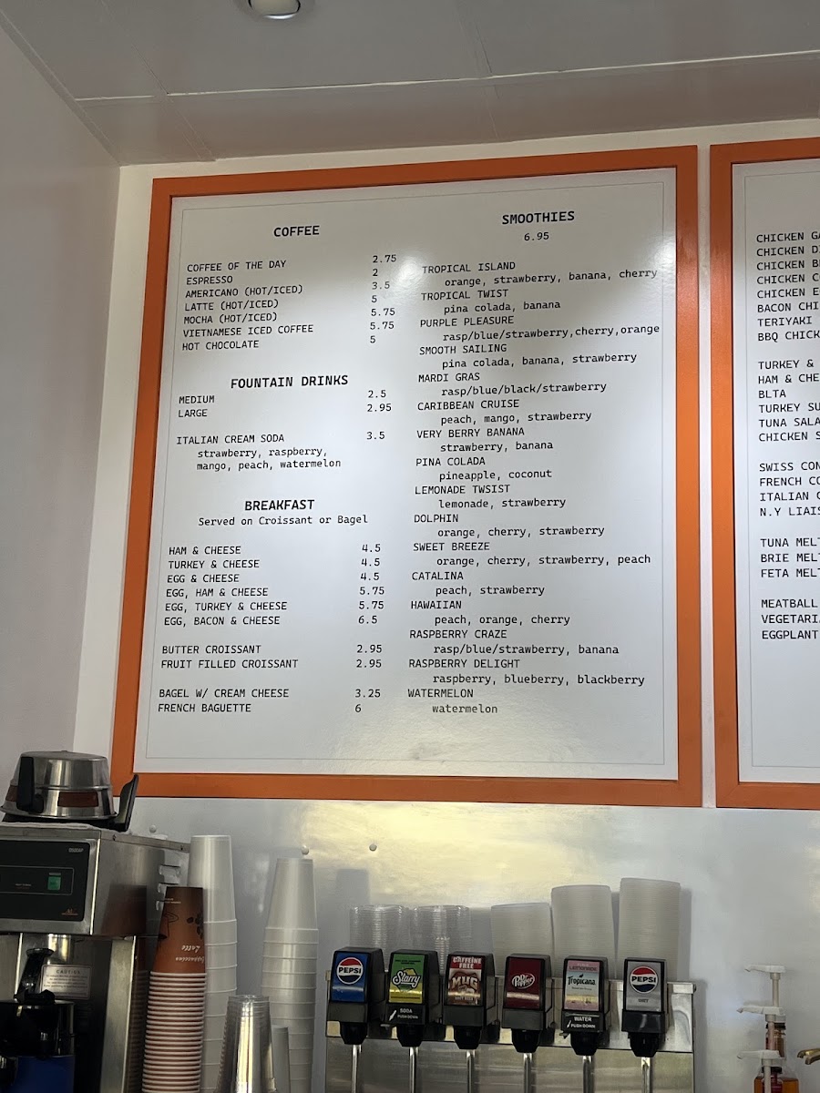 Le Diplomate Bakery Cafe - 9