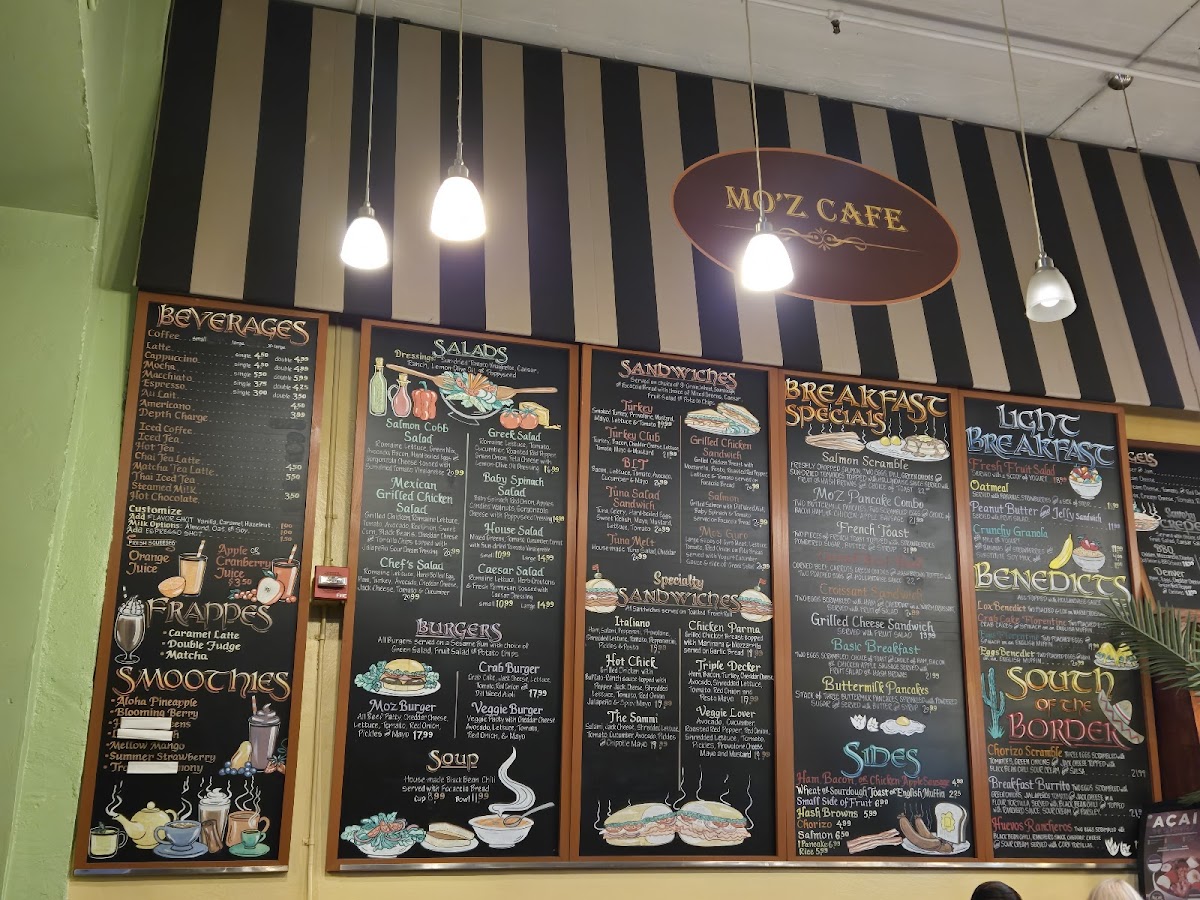 Mo'z Cafe - 1