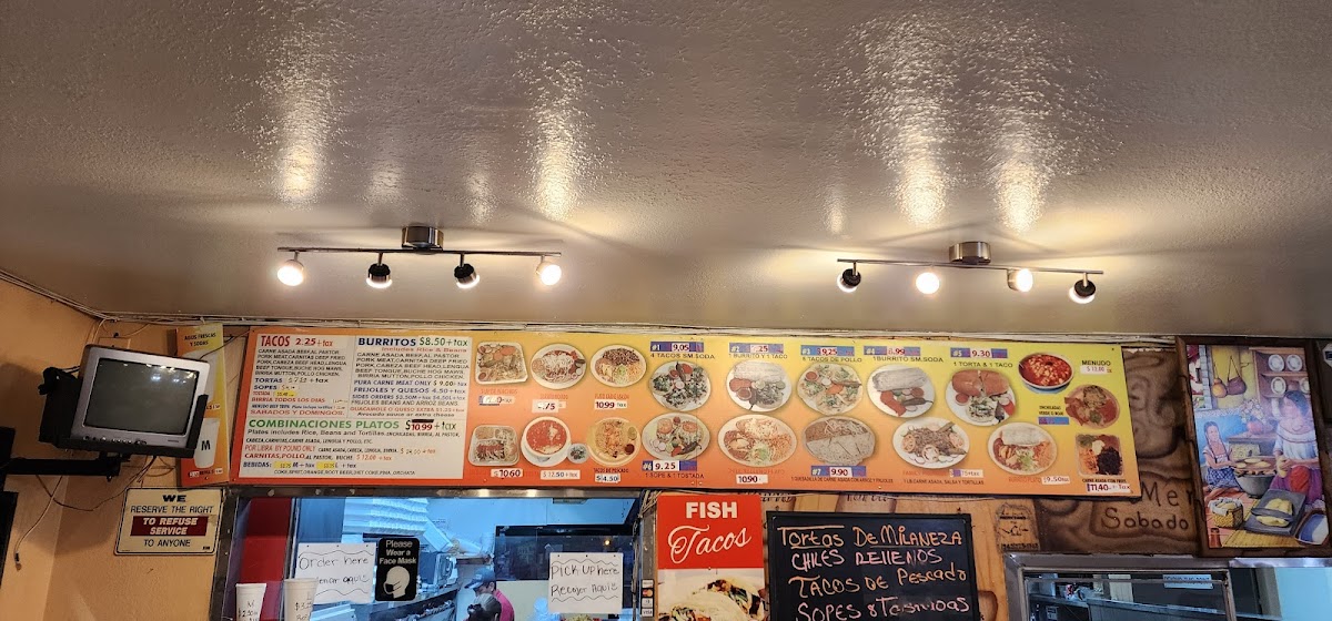 Taqueria 2 Amigos - 5