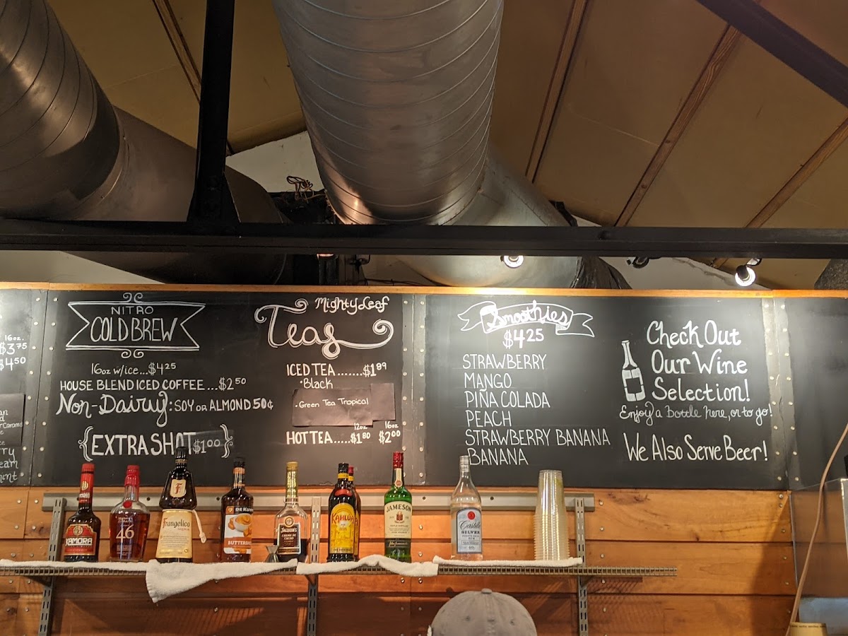 Cocoon Coffee House - 7