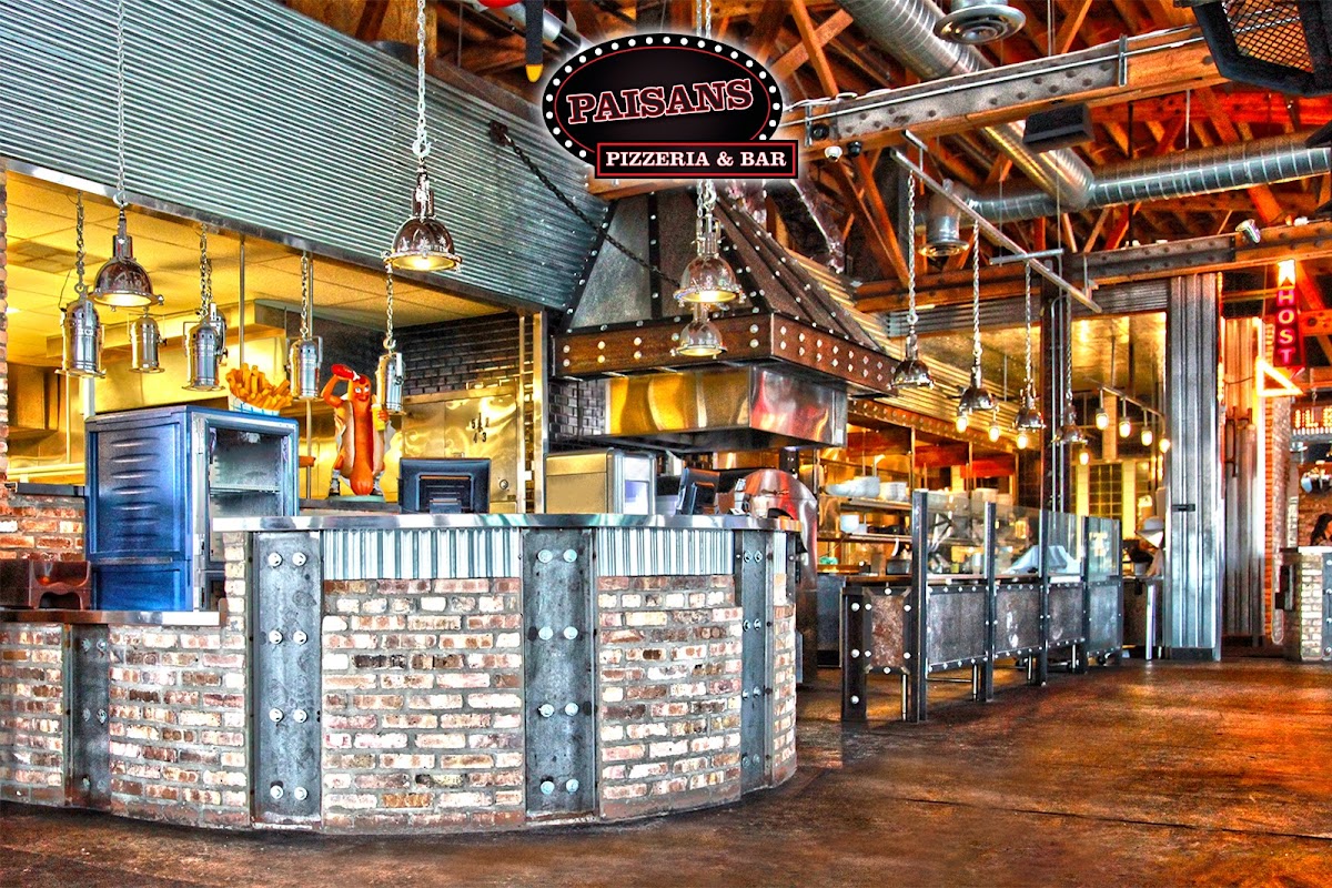 Paisans Pizzeria