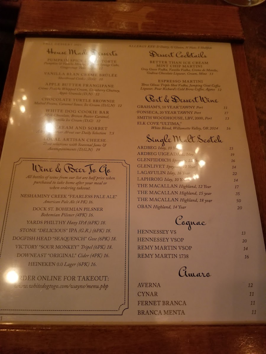 White Dog Cafe Wayne - 10