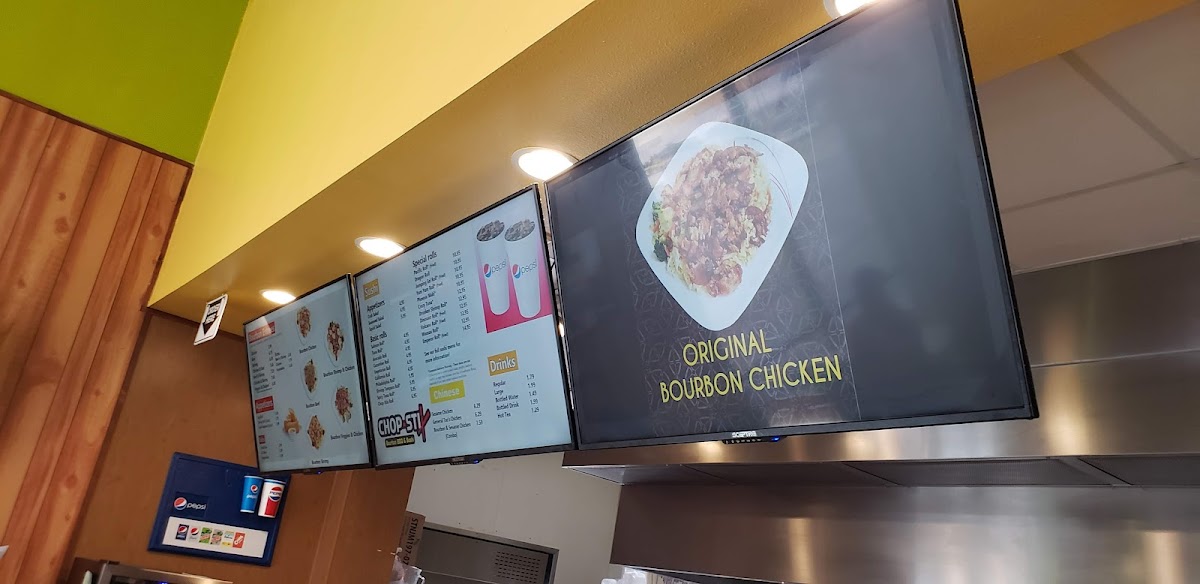 Chop-Stix Bourbon BBQ & Sushi - 7