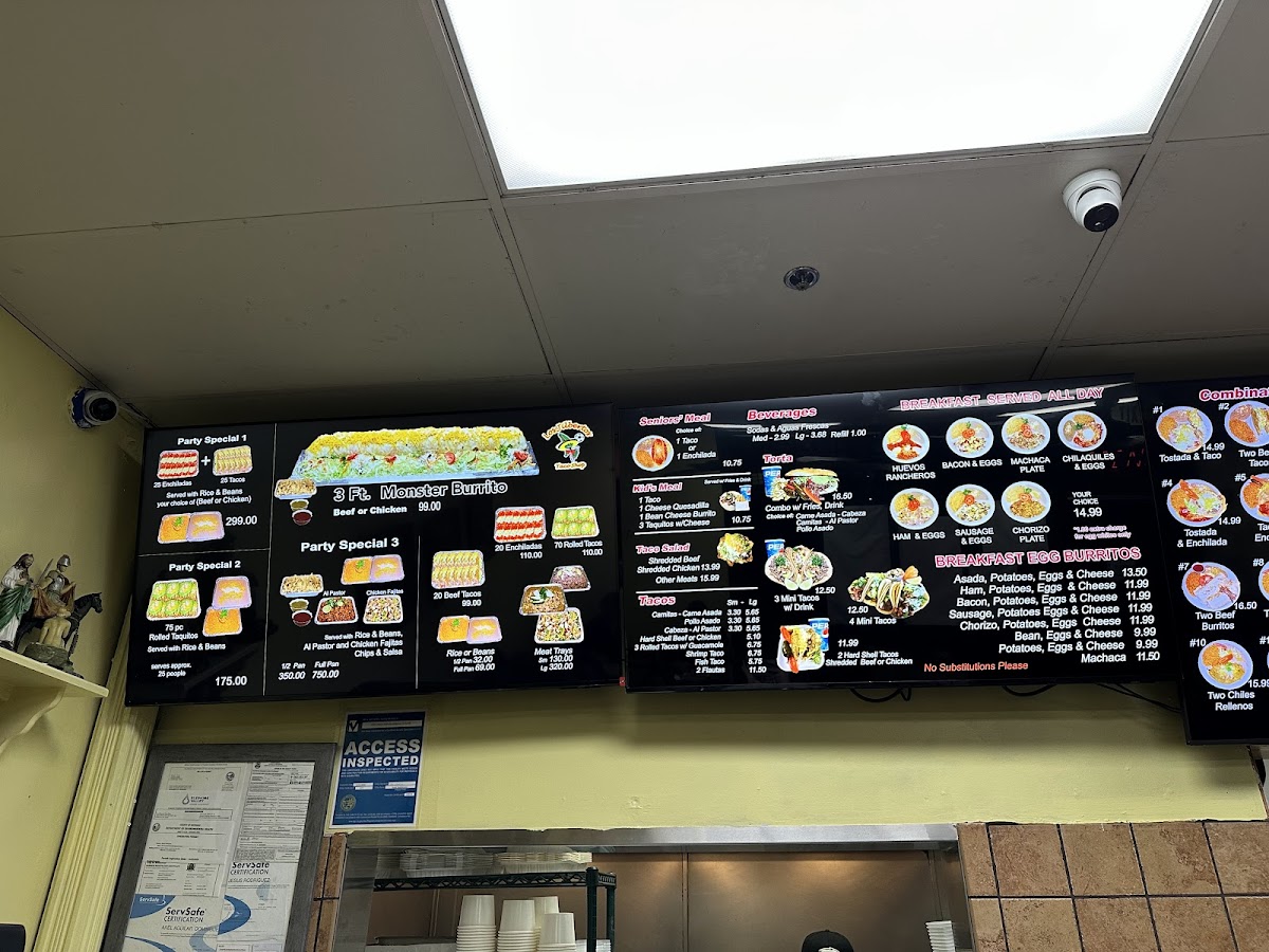 Los Jilbertos Taco Shop Wildomar - 3