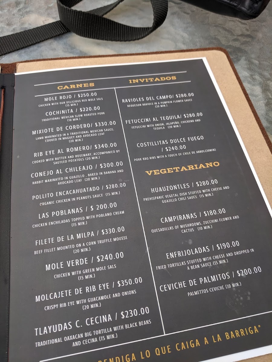 Landi's Restaurant - 5