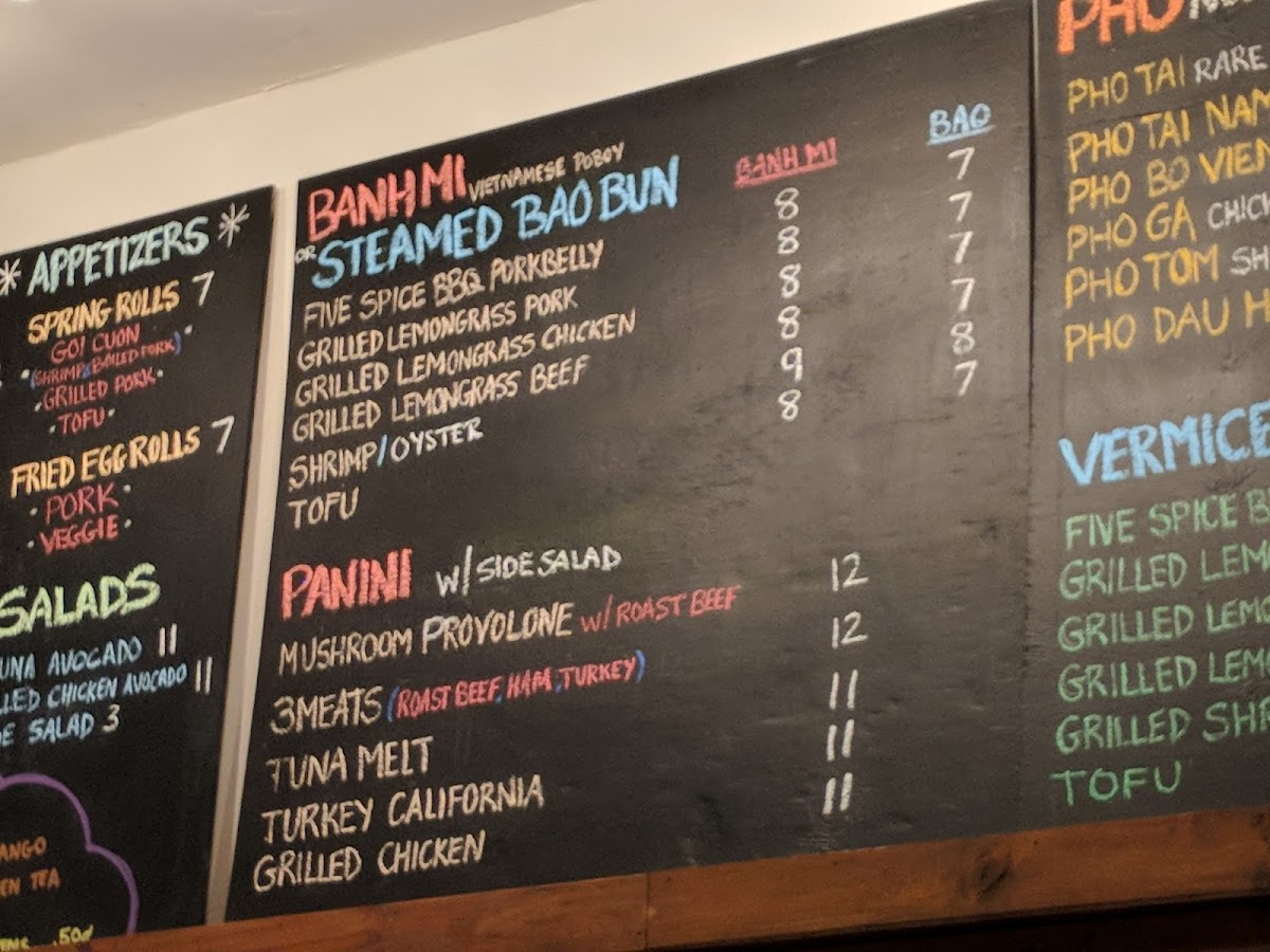 Le's Baguette Banh Mi Cafe - 7