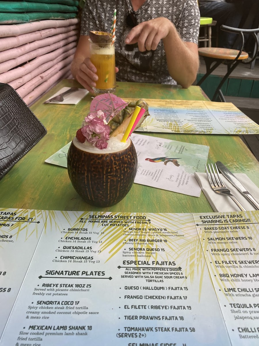 Selminas Restaurant & Bar - 8