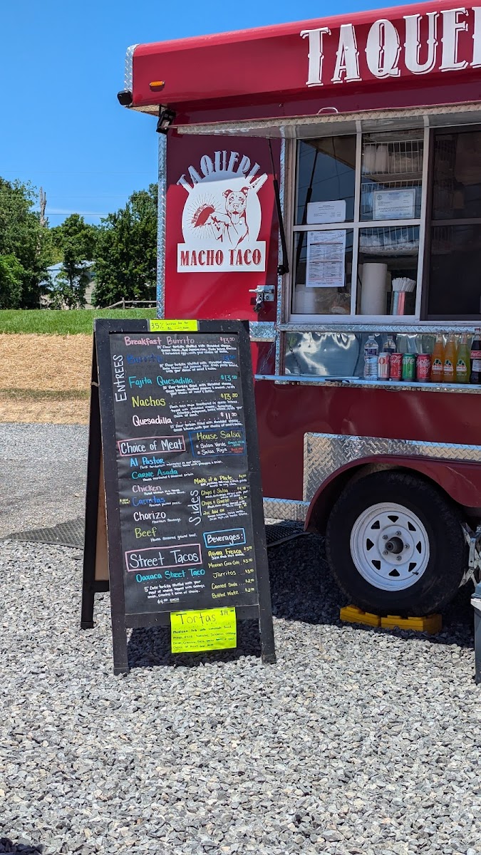 Taqueria Macho Taco - 7