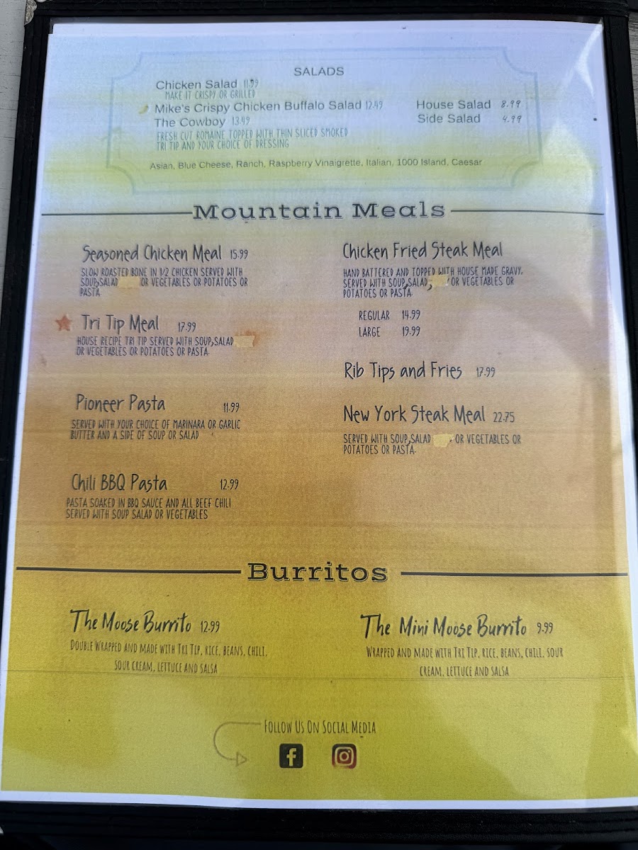 Grizzly Rock Cafe - 9