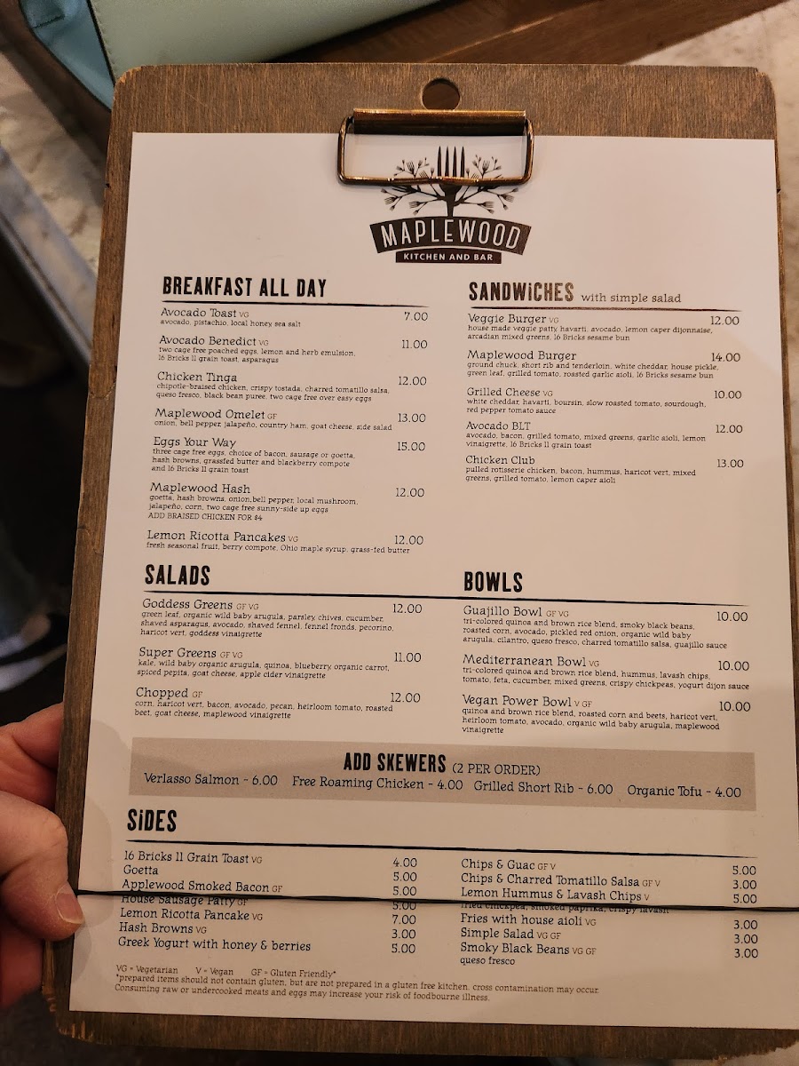 Maplewood Kitchen and Bar - 10