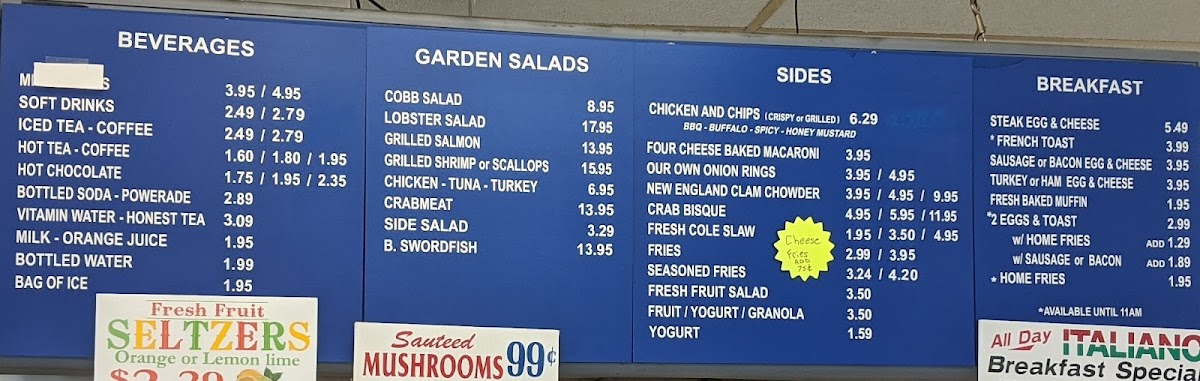 Mickey's Oceanic Grill - 4