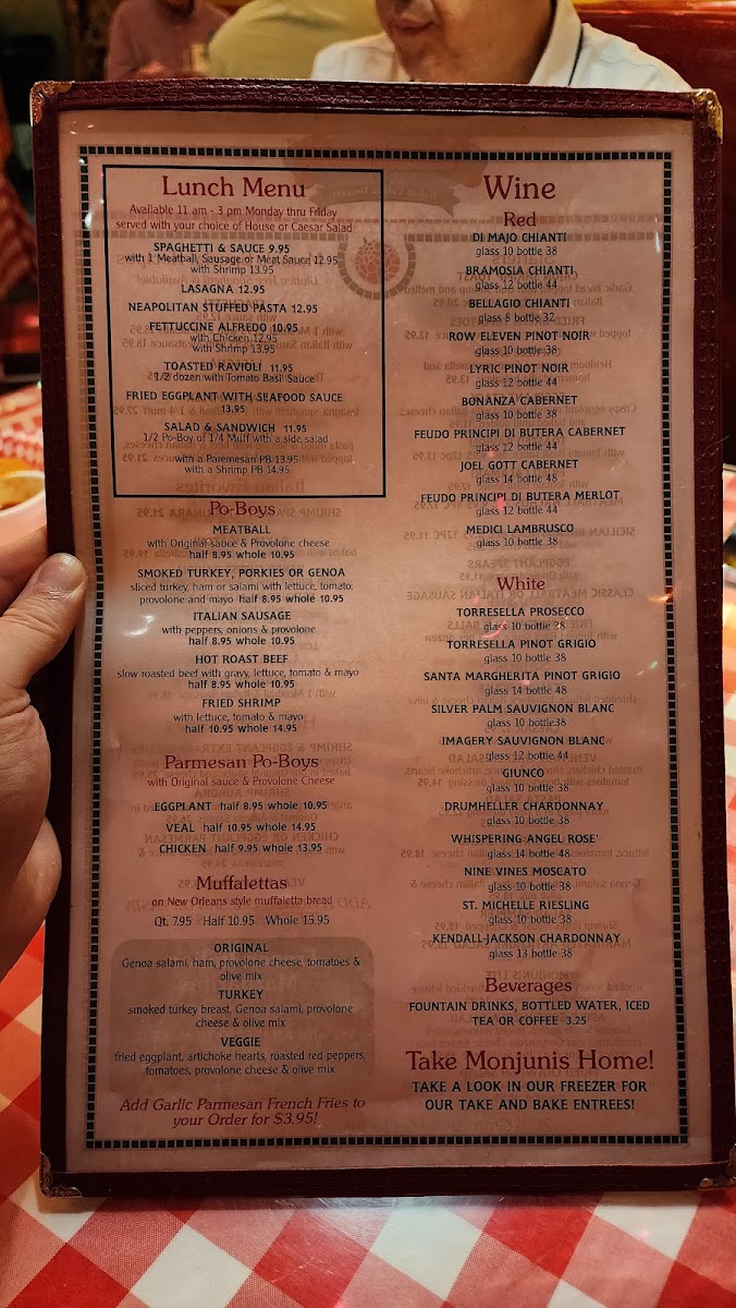 Monjunis Italian Cafe & Grocery - 3