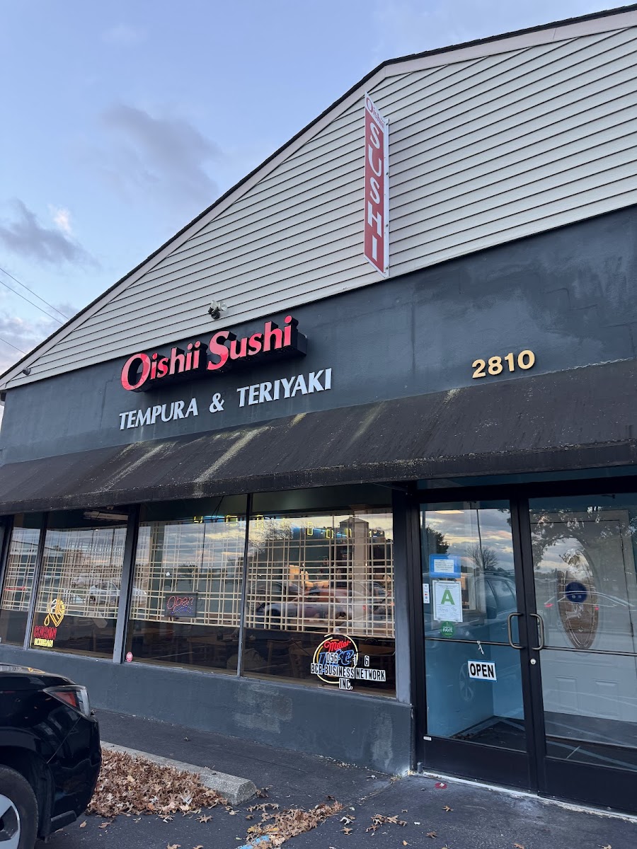 Oishii Sushi