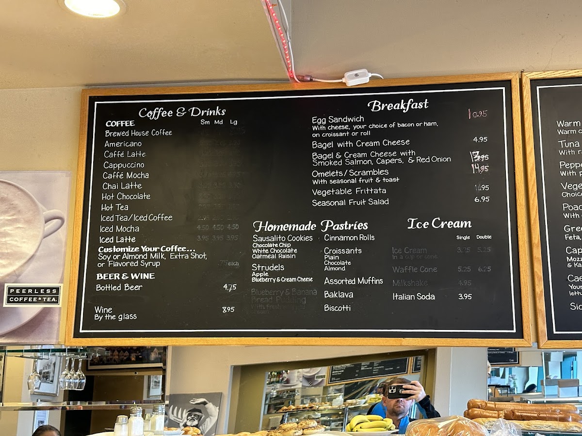 Sausalito Bakery & Cafe - 6