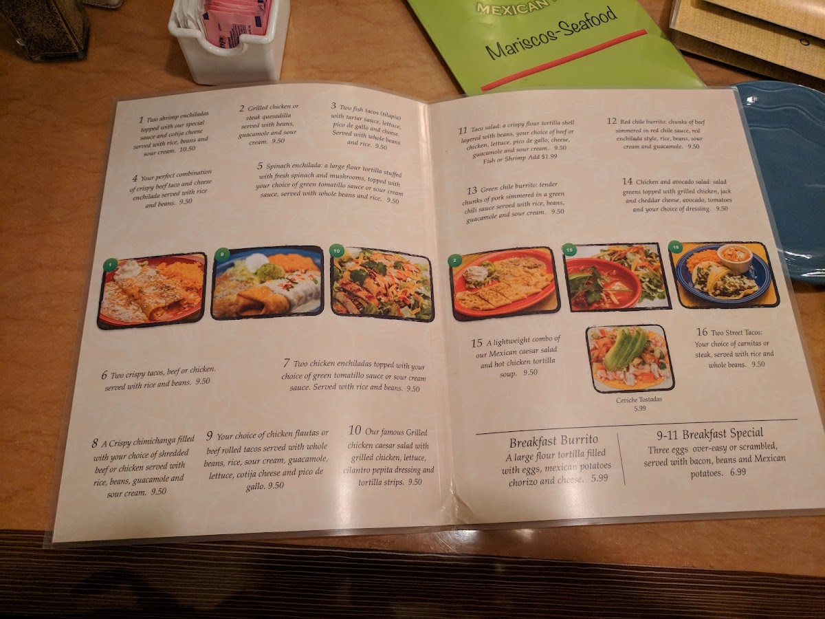 Las Glorias Grill - 10